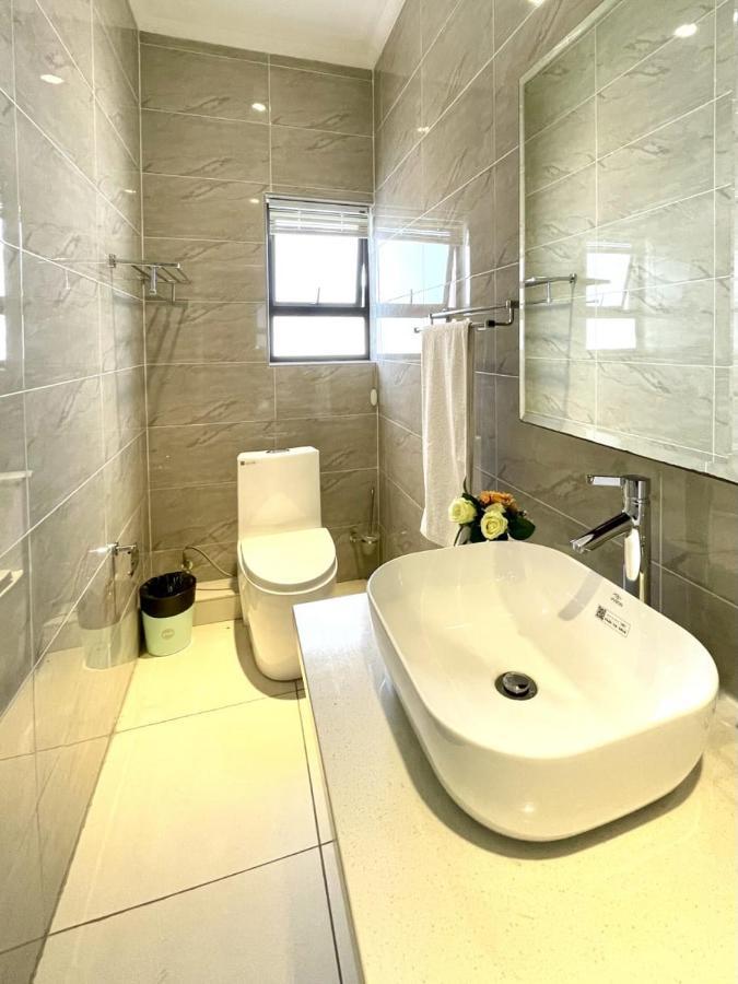 Atlantic Pearl Guest House Midrand Buitenkant foto
