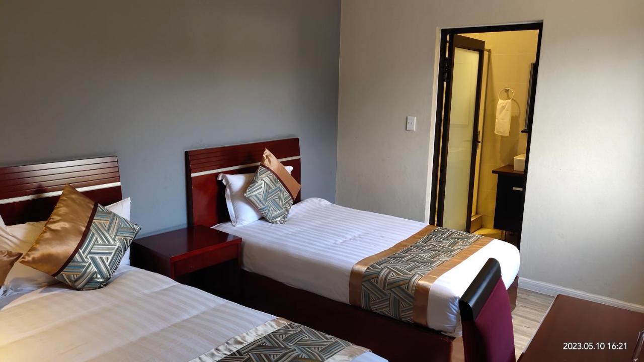 Atlantic Pearl Guest House Midrand Buitenkant foto