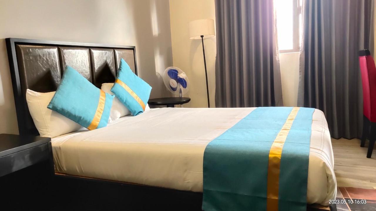 Atlantic Pearl Guest House Midrand Buitenkant foto