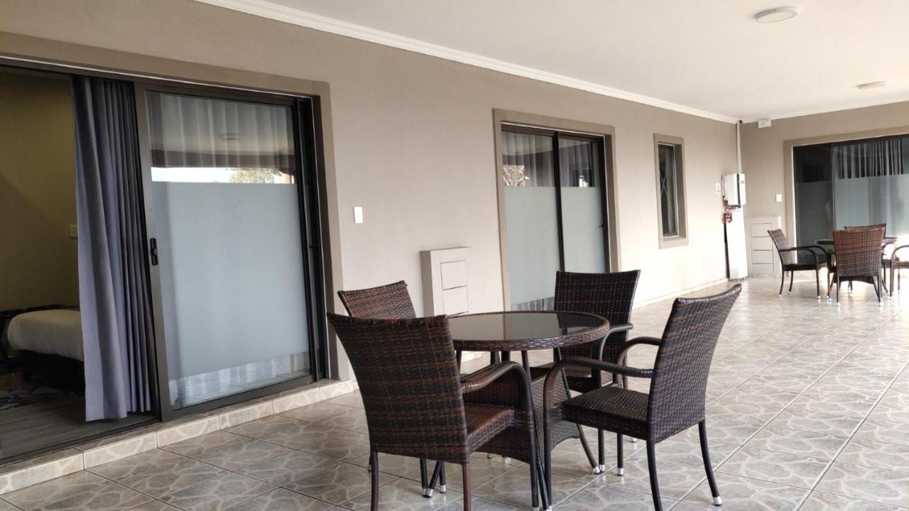 Atlantic Pearl Guest House Midrand Buitenkant foto